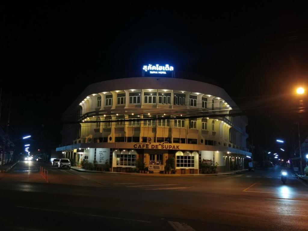 Supak Hotel Kalaszin Kültér fotó