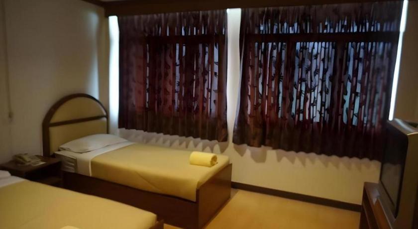 Supak Hotel Kalaszin Kültér fotó
