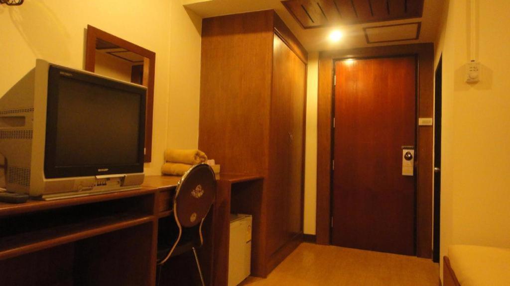 Supak Hotel Kalaszin Kültér fotó