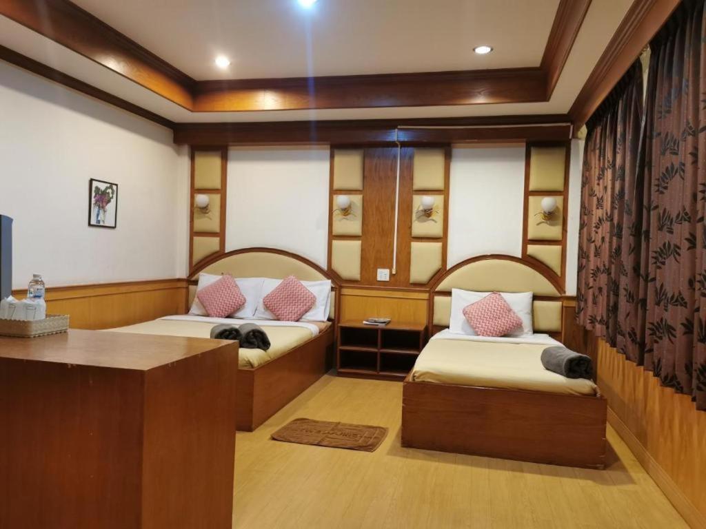 Supak Hotel Kalaszin Kültér fotó